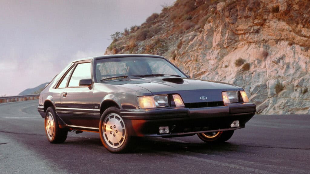 1984-Ford-Mustang-SVO-2