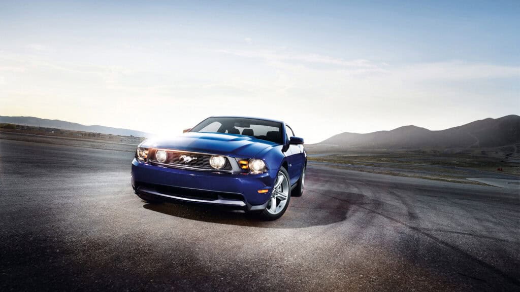2012-Ford-Mustang-GT-2