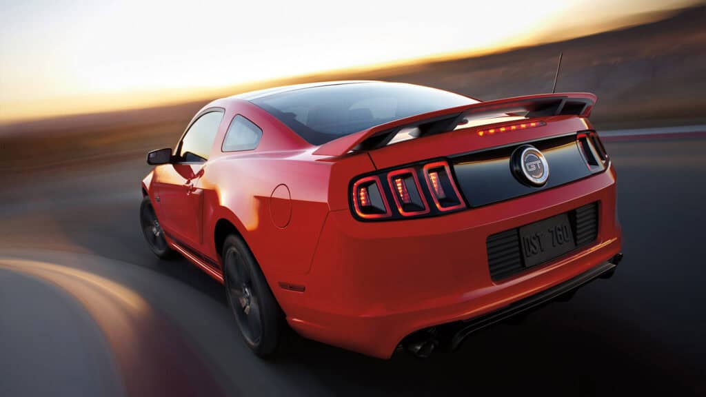 2014-Ford-Mustang-2