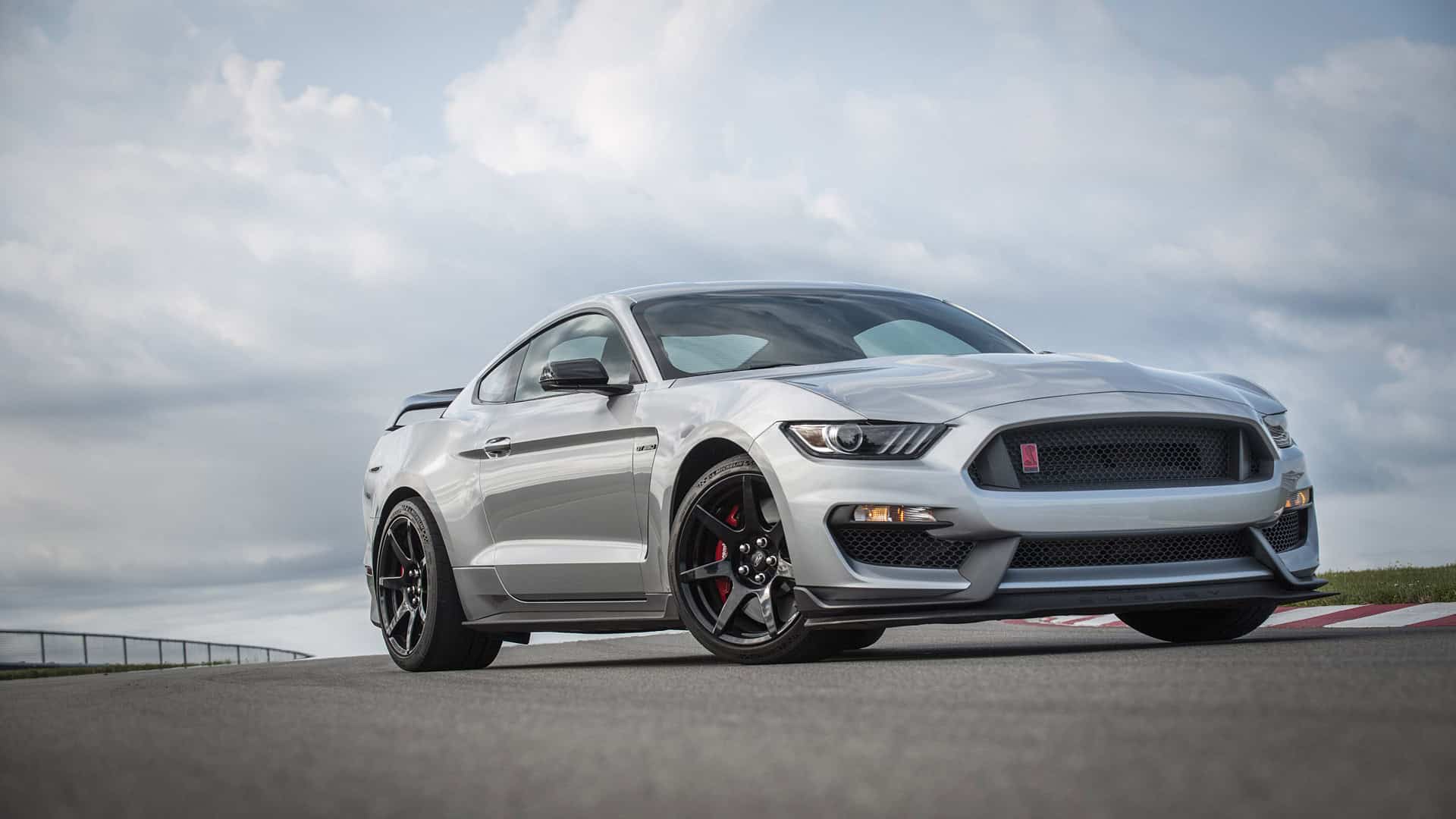 2020-Ford-Mustang-Shelby-GT350R